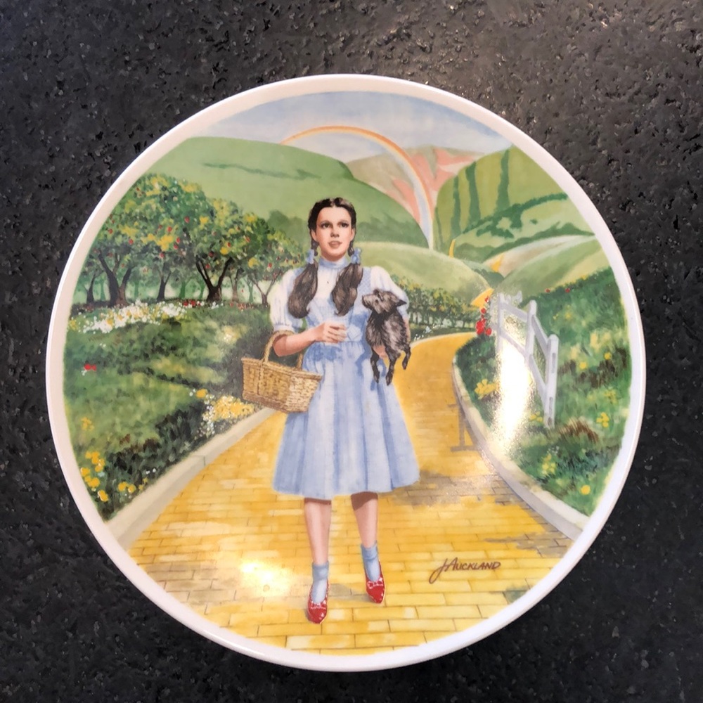 Wizard of Oz Dorothy collectors’ plate 🌈🌪